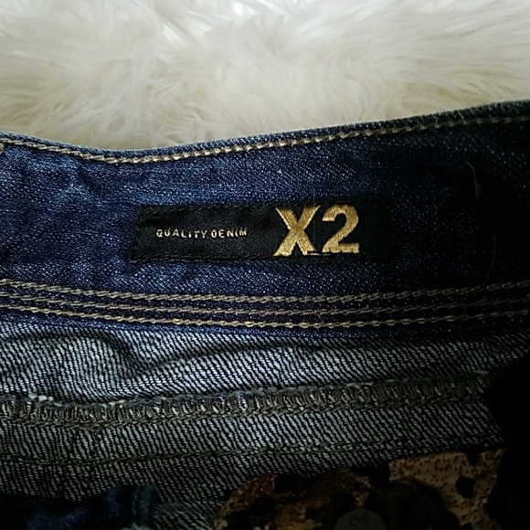 Express Denim Miniskirt - Picture 2 of 7